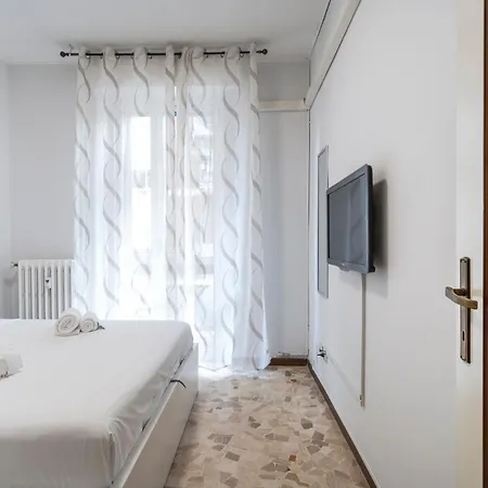 Accogliente Trilocale Tra Monza E Milano Apartment *
